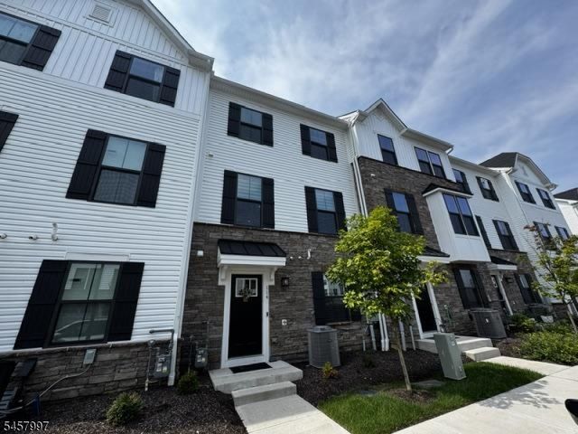 114 Bergen St, Hackettstown Town, NJ 07840