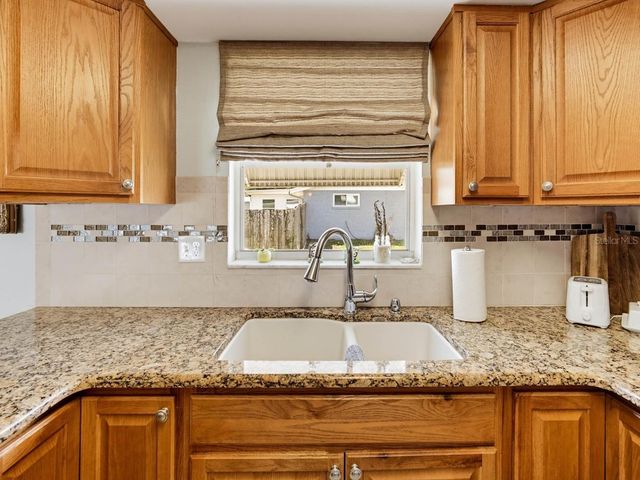 7130 HOLLYBAY ROAD, New Port Richey, FL 34653