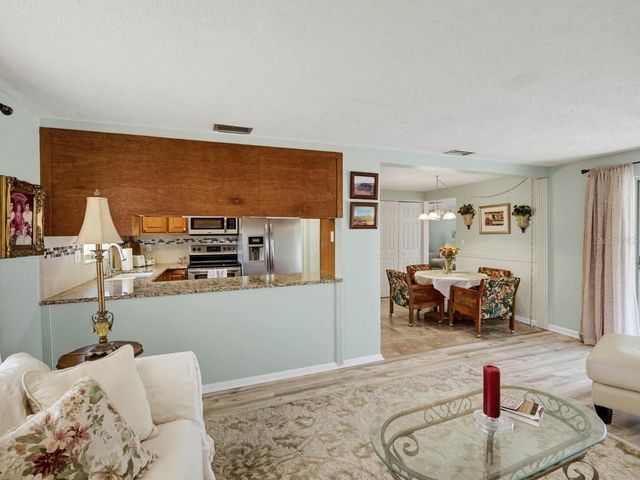 7130 HOLLYBAY ROAD, New Port Richey, FL 34653