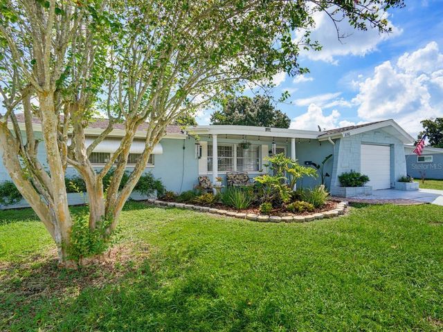 7130 HOLLYBAY ROAD, New Port Richey, FL 34653