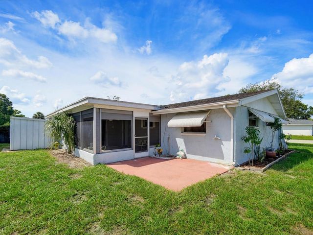 7130 HOLLYBAY ROAD, New Port Richey, FL 34653