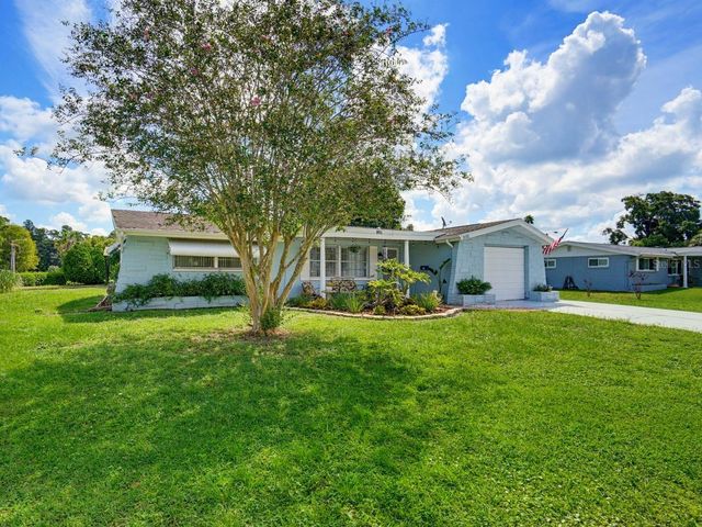 7130 HOLLYBAY ROAD, New Port Richey, FL 34653