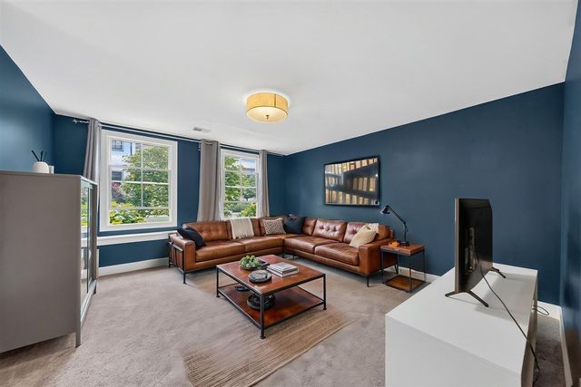 2168 New Town Drive, Grand Rapids, MI 49525