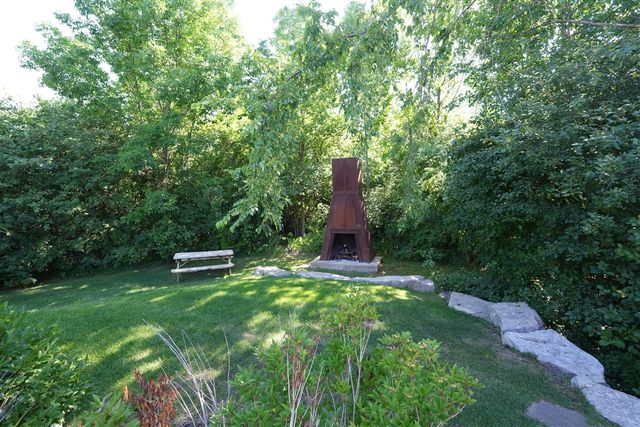 2168 New Town Drive, Grand Rapids, MI 49525