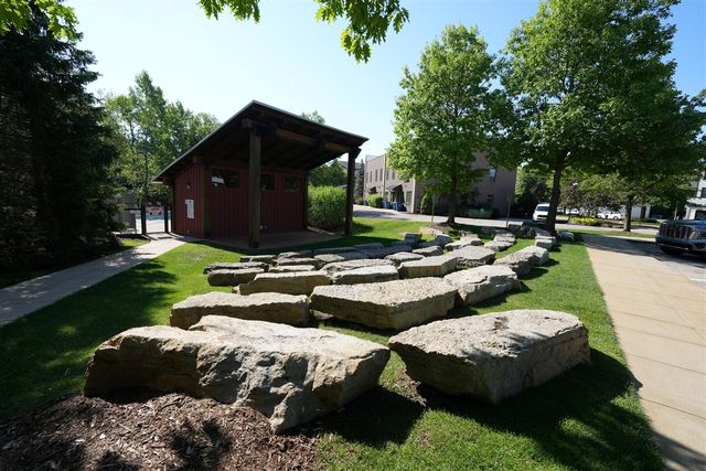 2168 New Town Drive, Grand Rapids, MI 49525