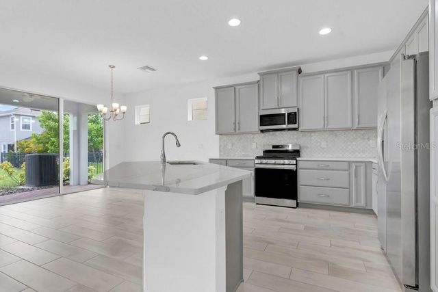 6214 SEA AMBER LANE, Apollo Beach, FL 33572