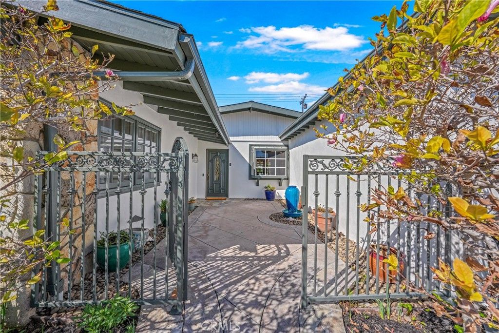 17151 Treehaven, Huntington Beach, CA 92647 — photo 3