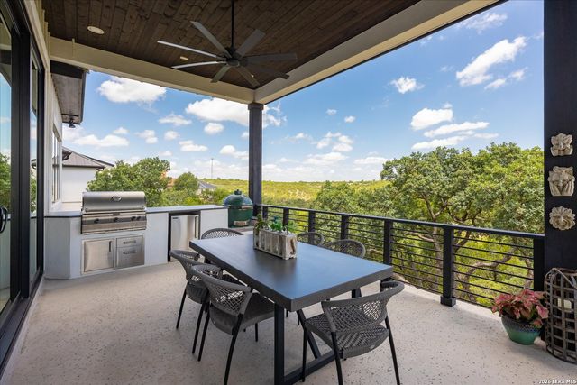 540 HANNAH LN, Boerne, TX 78006