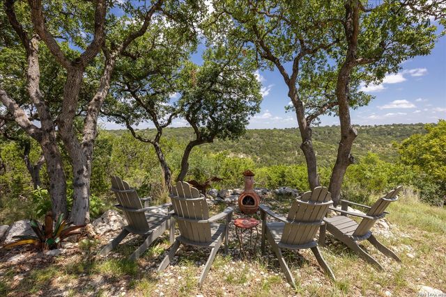 540 HANNAH LN, Boerne, TX 78006