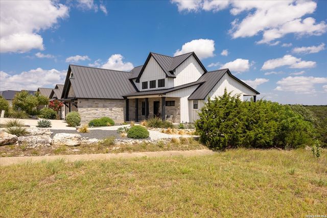540 HANNAH LN, Boerne, TX 78006