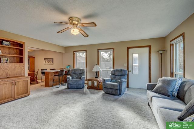 4431 Kirkwood Drive, Lincoln, NE 68516