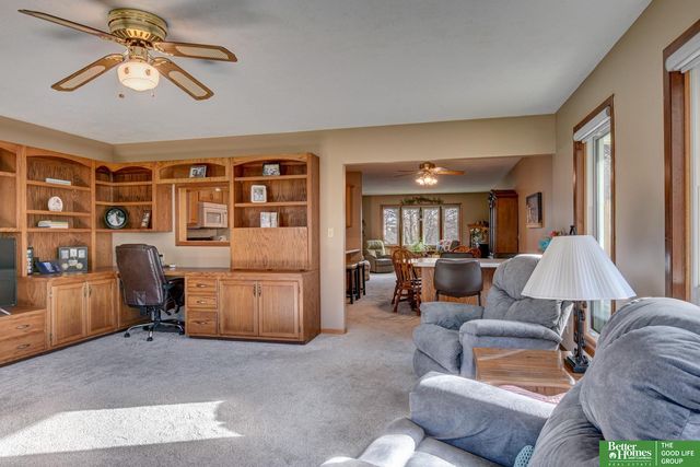 4431 Kirkwood Drive, Lincoln, NE 68516