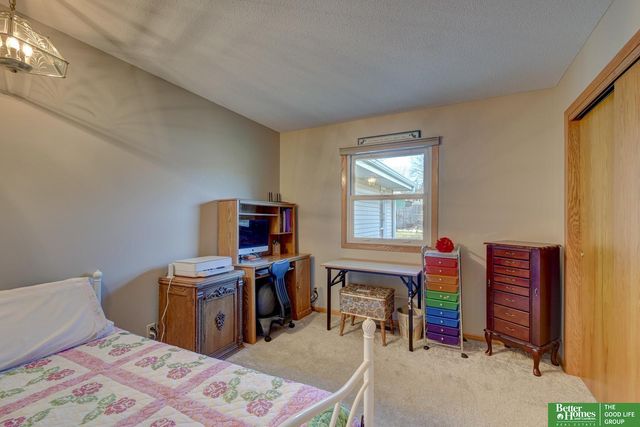 4431 Kirkwood Drive, Lincoln, NE 68516