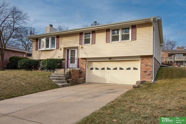 4431 Kirkwood Drive, Lincoln, NE 68516