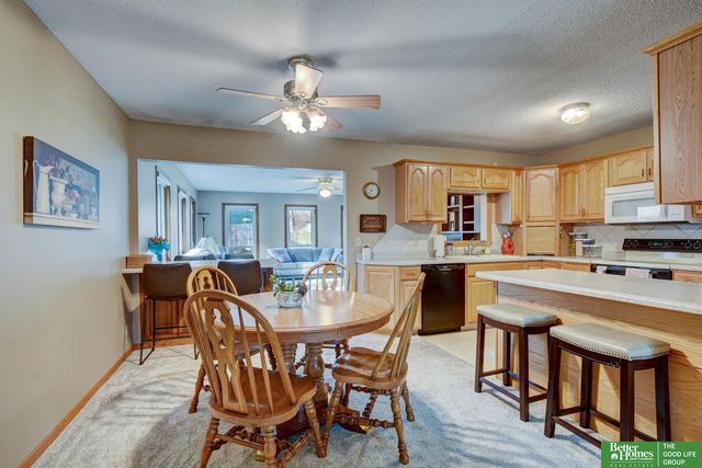 4431 Kirkwood Drive, Lincoln, NE 68516