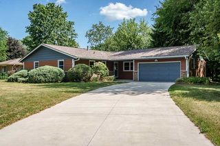 4691 BROUGHAM Drive, Rockford, IL 61114