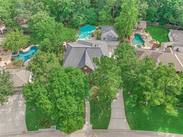 58 E Coldbrook Circle, The Woodlands, TX 77381