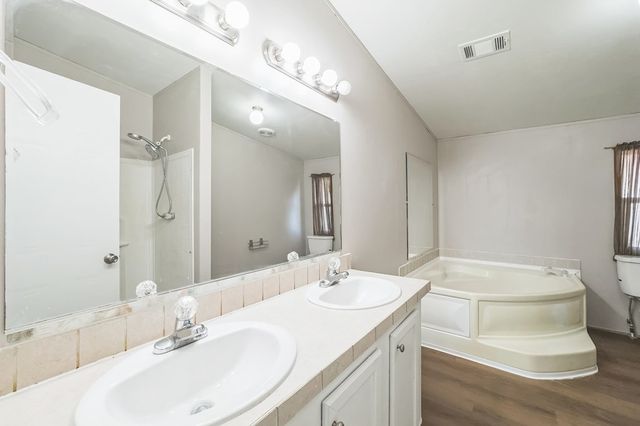 415 Bradford, Headland, AL 36345