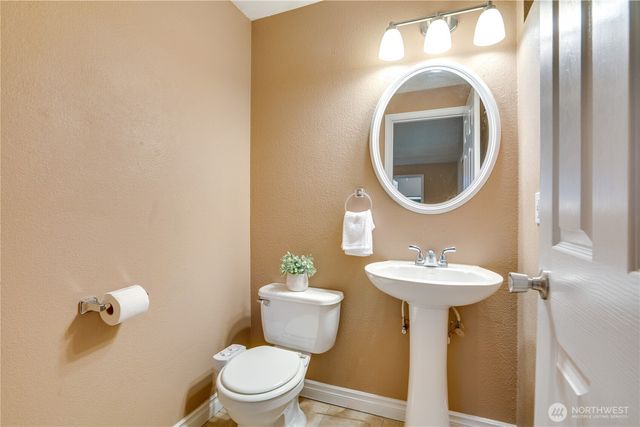 11291 Cooper Avenue SW, Port Orchard, WA 98367