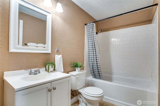 11291 Cooper Avenue SW, Port Orchard, WA 98367