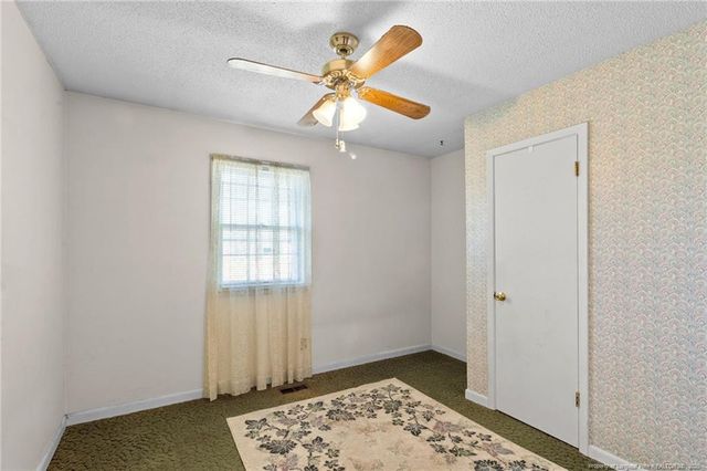 825 Fresno Drive, Fayetteville, NC 28303