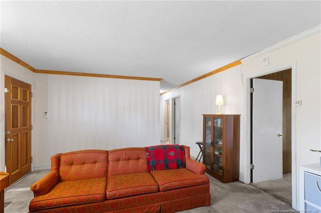 825 Fresno Drive, Fayetteville, NC 28303