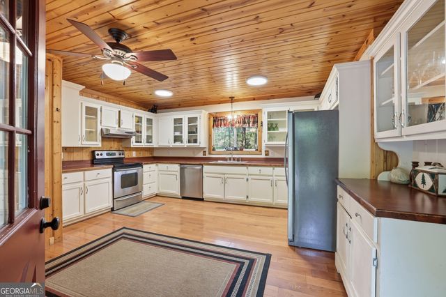 306 Tranquility Place, Lakemont, GA 30552
