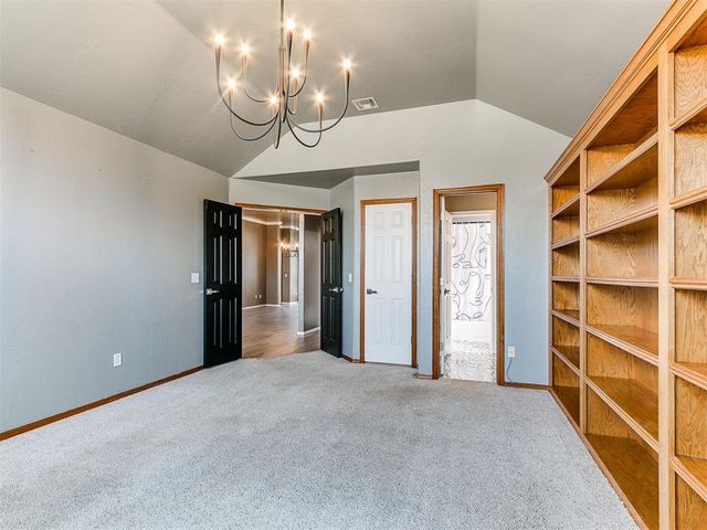 9025 SW 22nd Terrace, Oklahoma City, OK 73128