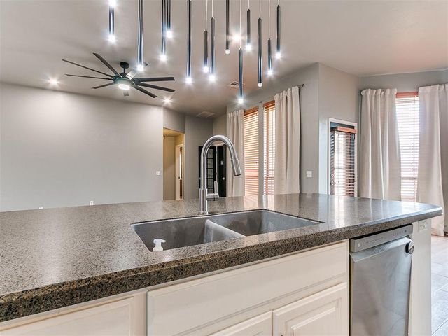 9025 SW 22nd Terrace, Oklahoma City, OK 73128