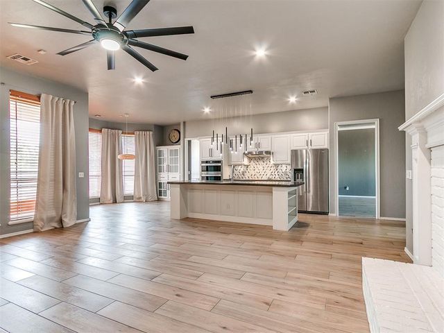 9025 SW 22nd Terrace, Oklahoma City, OK 73128
