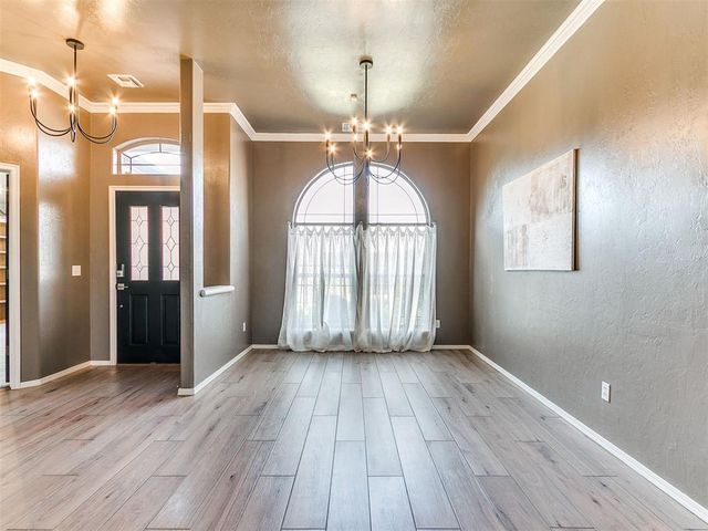 9025 SW 22nd Terrace, Oklahoma City, OK 73128