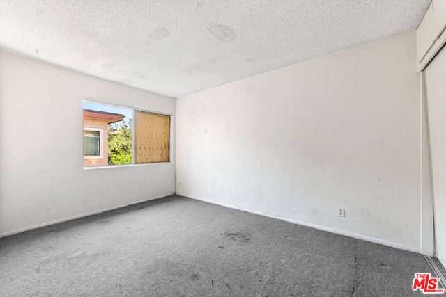 7320 Lennox Avenue L3, Van Nuys, CA 91405