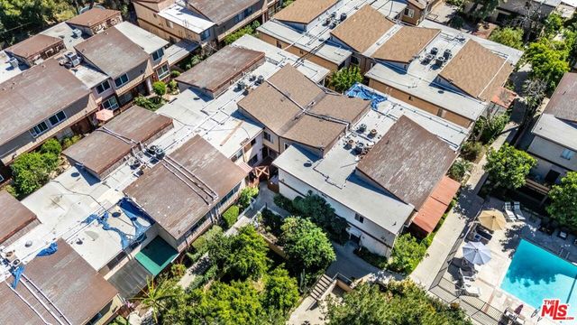 7320 Lennox Avenue L3, Van Nuys, CA 91405