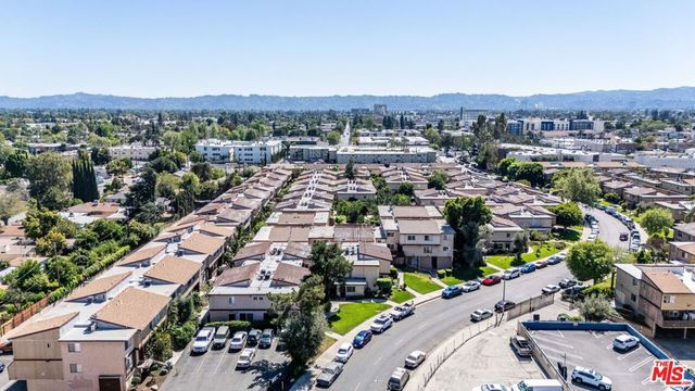 7320 Lennox Avenue L3, Van Nuys, CA 91405