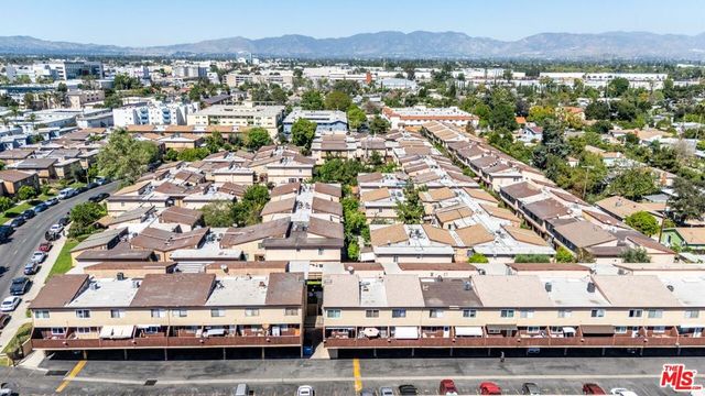 7320 Lennox Avenue L3, Van Nuys, CA 91405