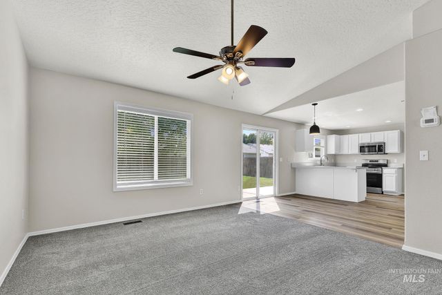 11645 W Rainier Ave, Nampa, ID 83651