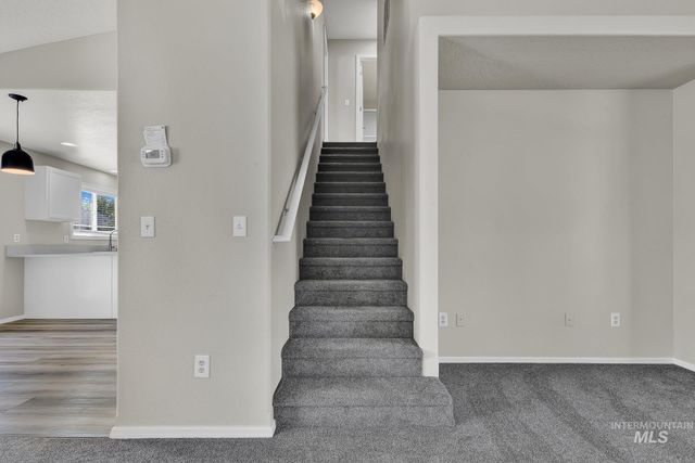 11645 W Rainier Ave, Nampa, ID 83651