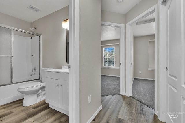 11645 W Rainier Ave, Nampa, ID 83651