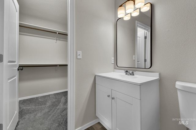11645 W Rainier Ave, Nampa, ID 83651