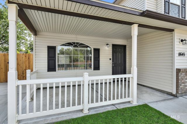11645 W Rainier Ave, Nampa, ID 83651