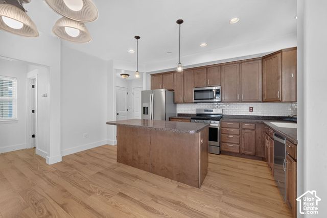 10719 S OZARKS DR, South Jordan, UT 84009