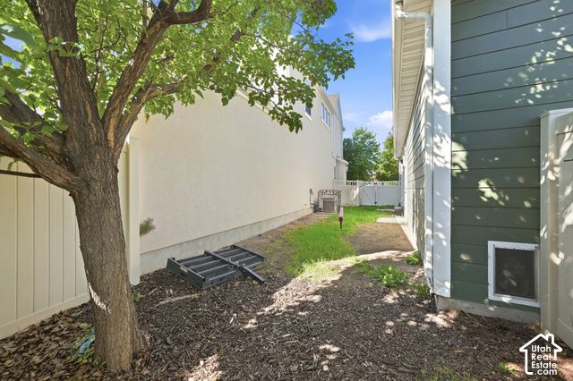 10719 S OZARKS DR, South Jordan, UT 84009