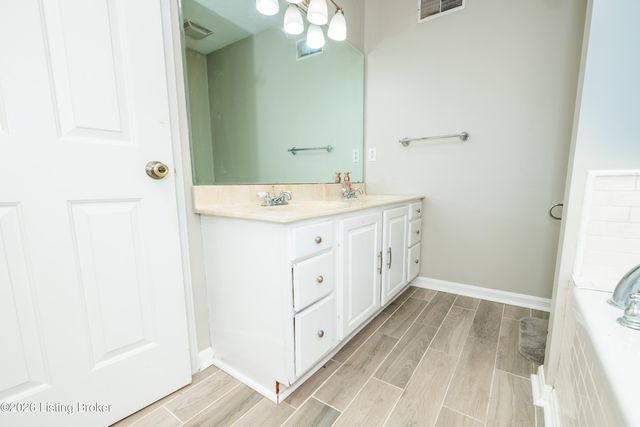 3411 Sample Way, Louisville, KY 40245