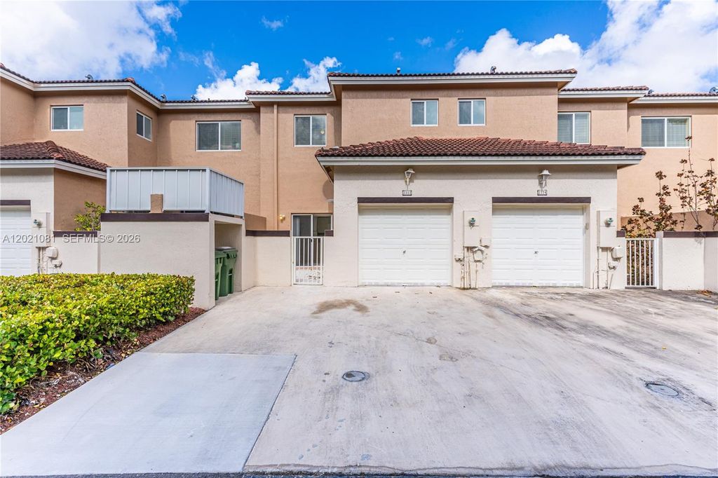 2312 SE 21st St 2312, Homestead, FL 33035