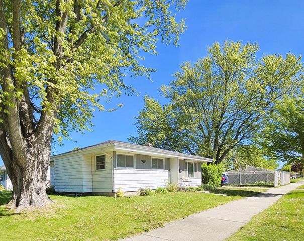 3605 Spruce STREET, Racine, WI 53403