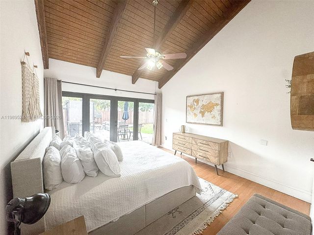 9635 SW 74th St, Miami, FL 33173