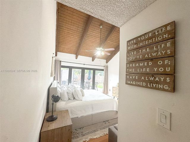 9635 SW 74th St, Miami, FL 33173