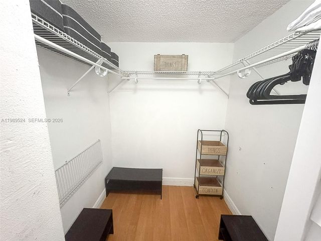 9635 SW 74th St, Miami, FL 33173