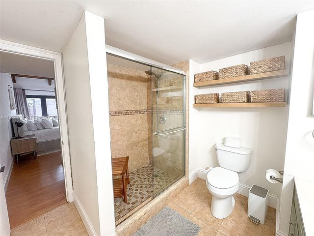 9635 SW 74th St, Miami, FL 33173