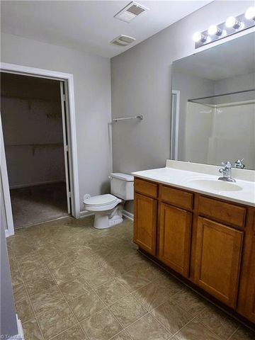 923 Windcastle Lane 105, Winston-salem, NC 27105